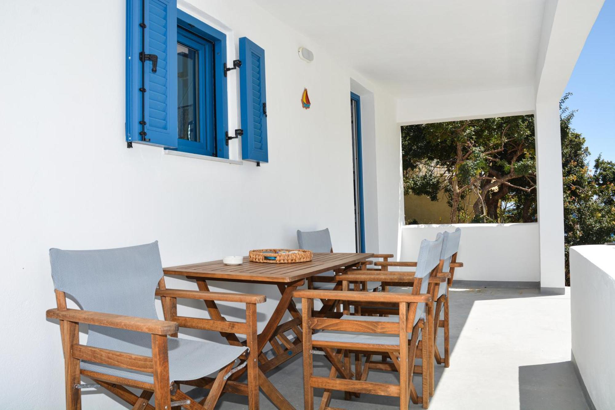 Thea Apartments Emporeios  ภายนอก รูปภาพ