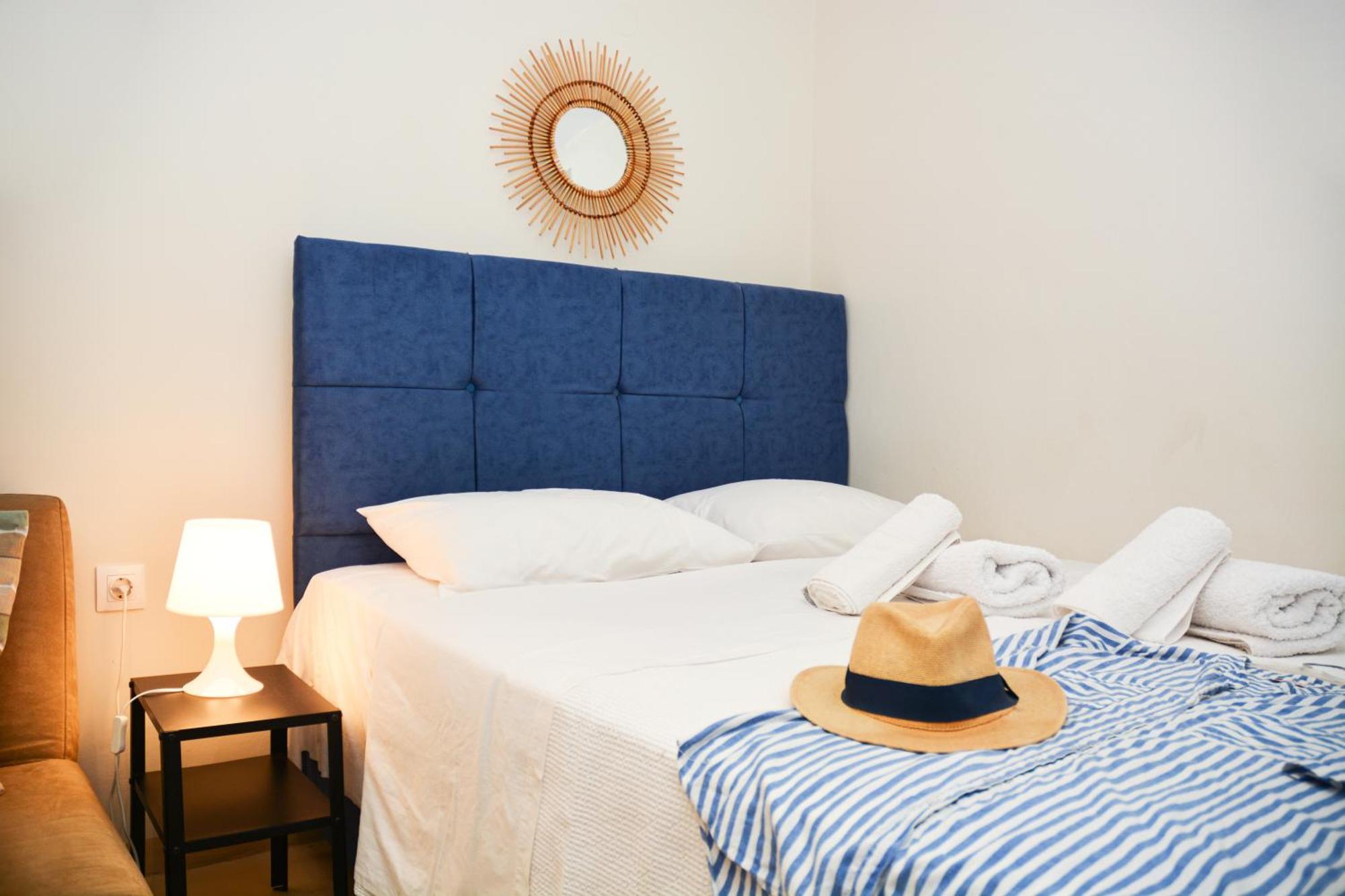Thea Apartments Emporeios  ภายนอก รูปภาพ