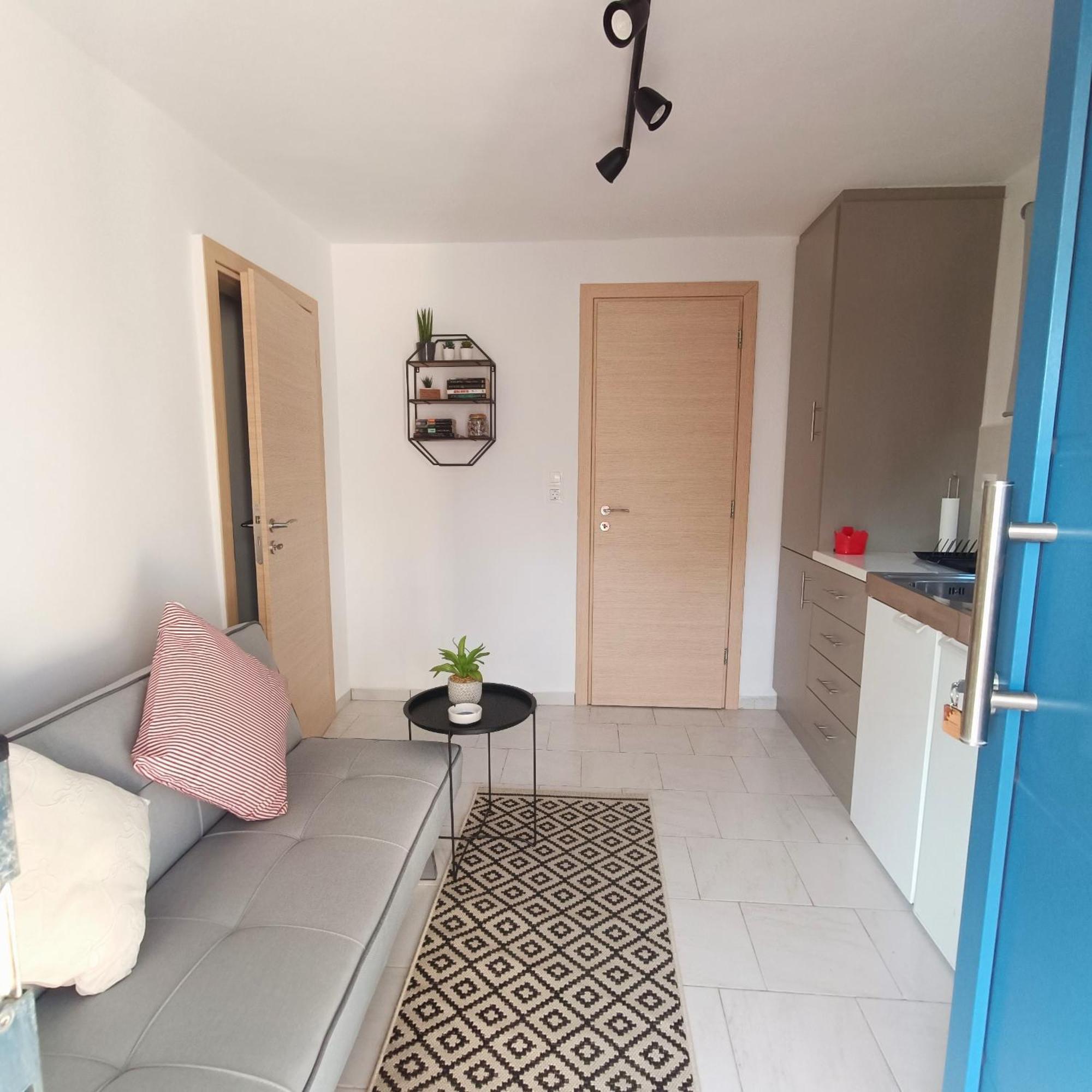 Thea Apartments Emporeios  ภายนอก รูปภาพ